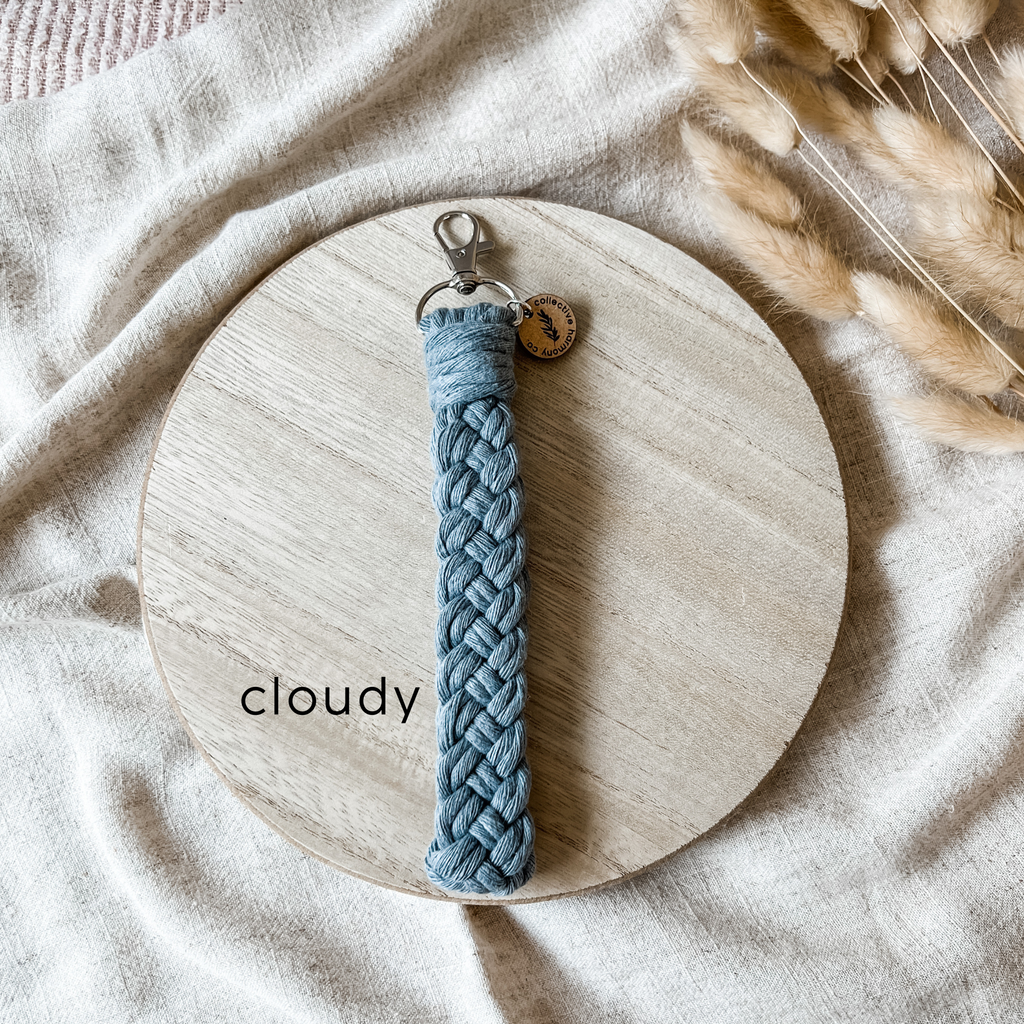 Braided macrame wristlet