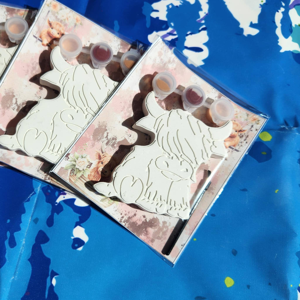 Highland Cow-Themed Plaster Paint Kits for Kids | DIY Paint