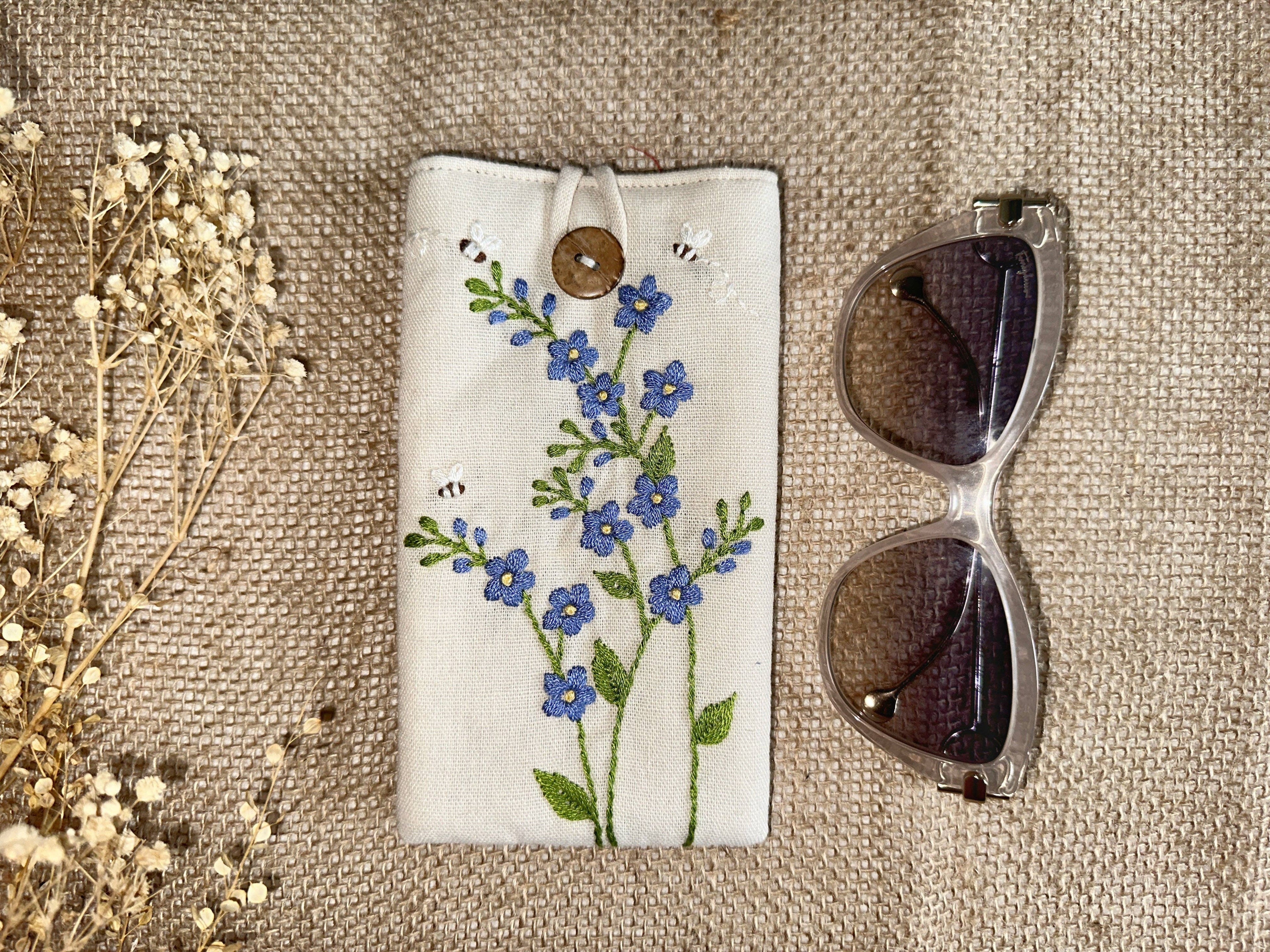 Flower Embroidered Soft Linen Padded Glasses Case✅