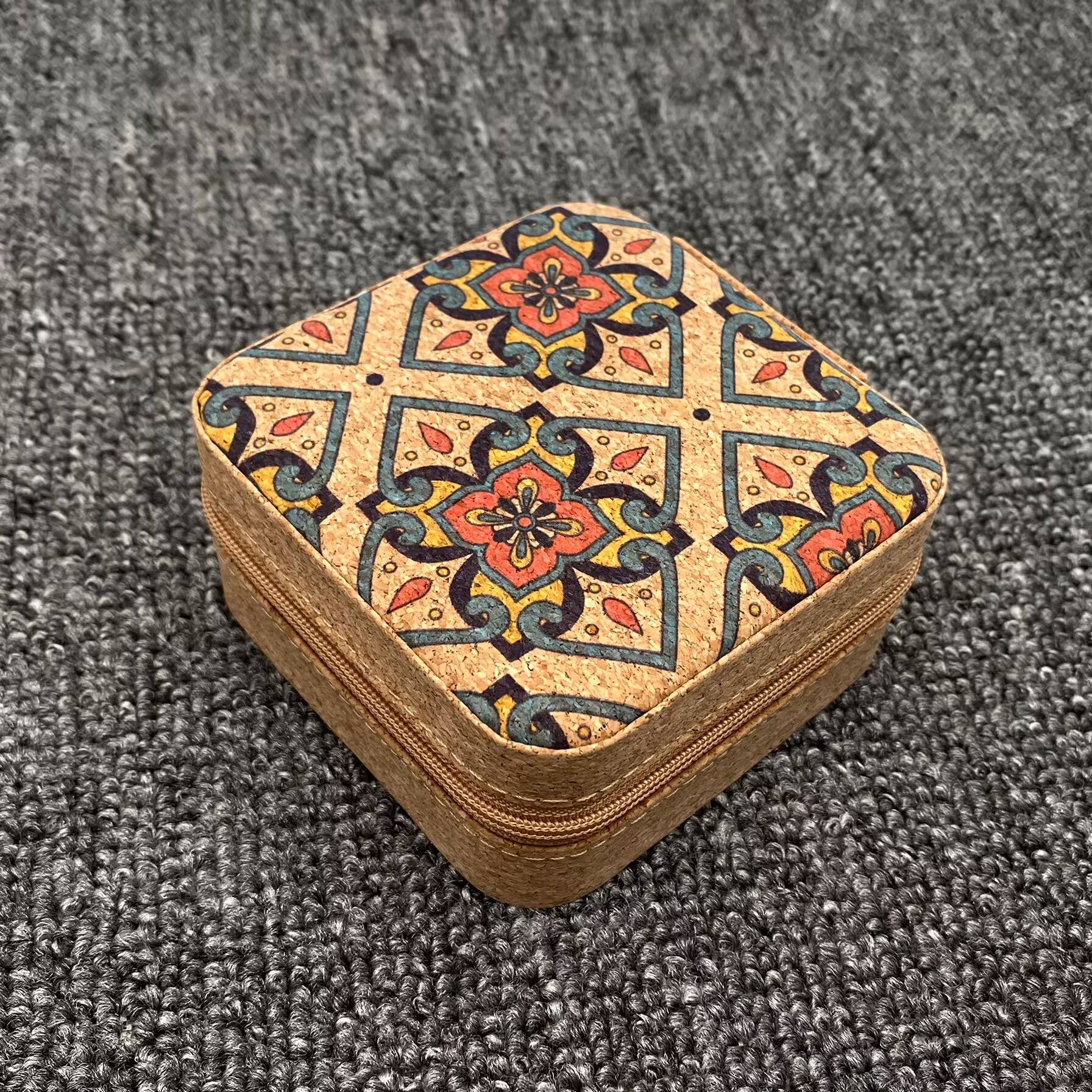 Vintage Crushed Wood Grain PU Leather Jewelry Storage Box
