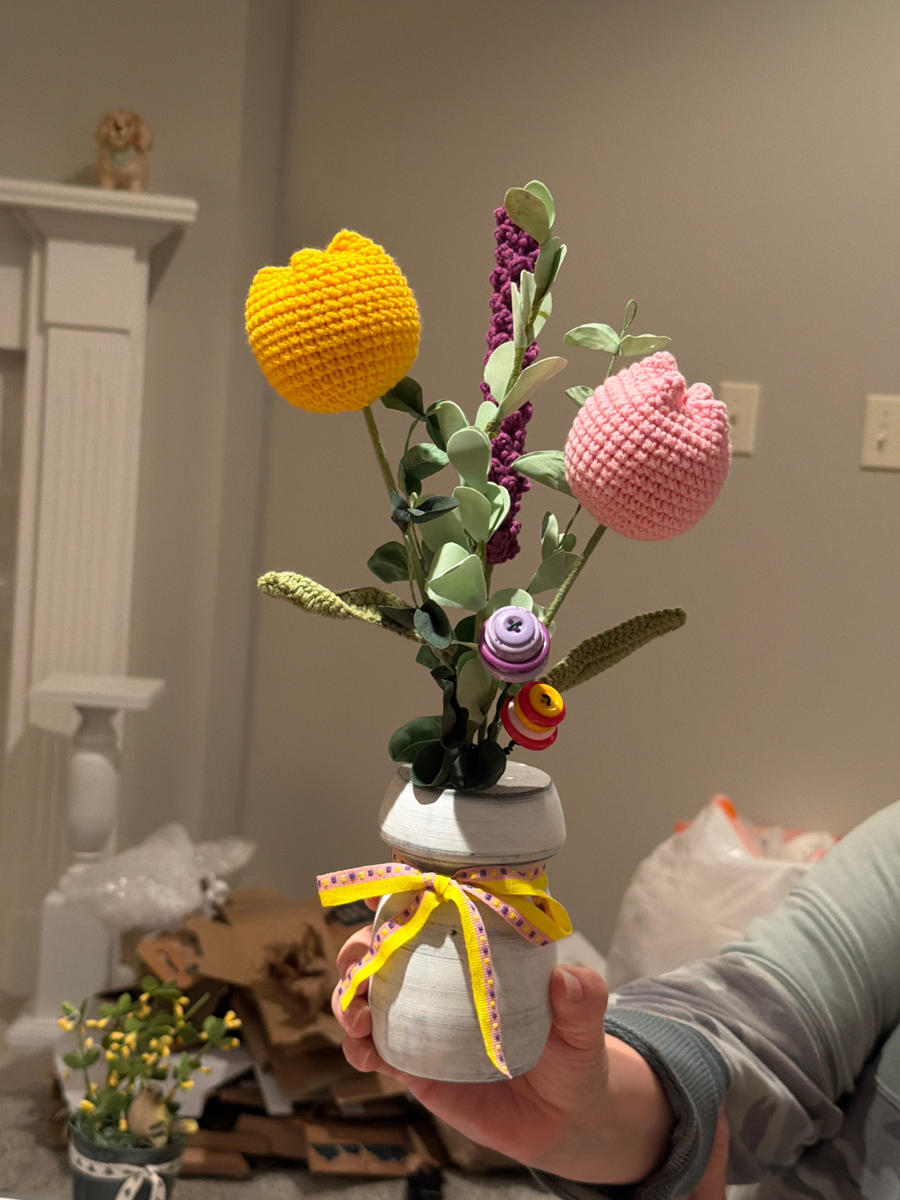 Flower arrangement with Crochet Flowers - Pink and Yellow