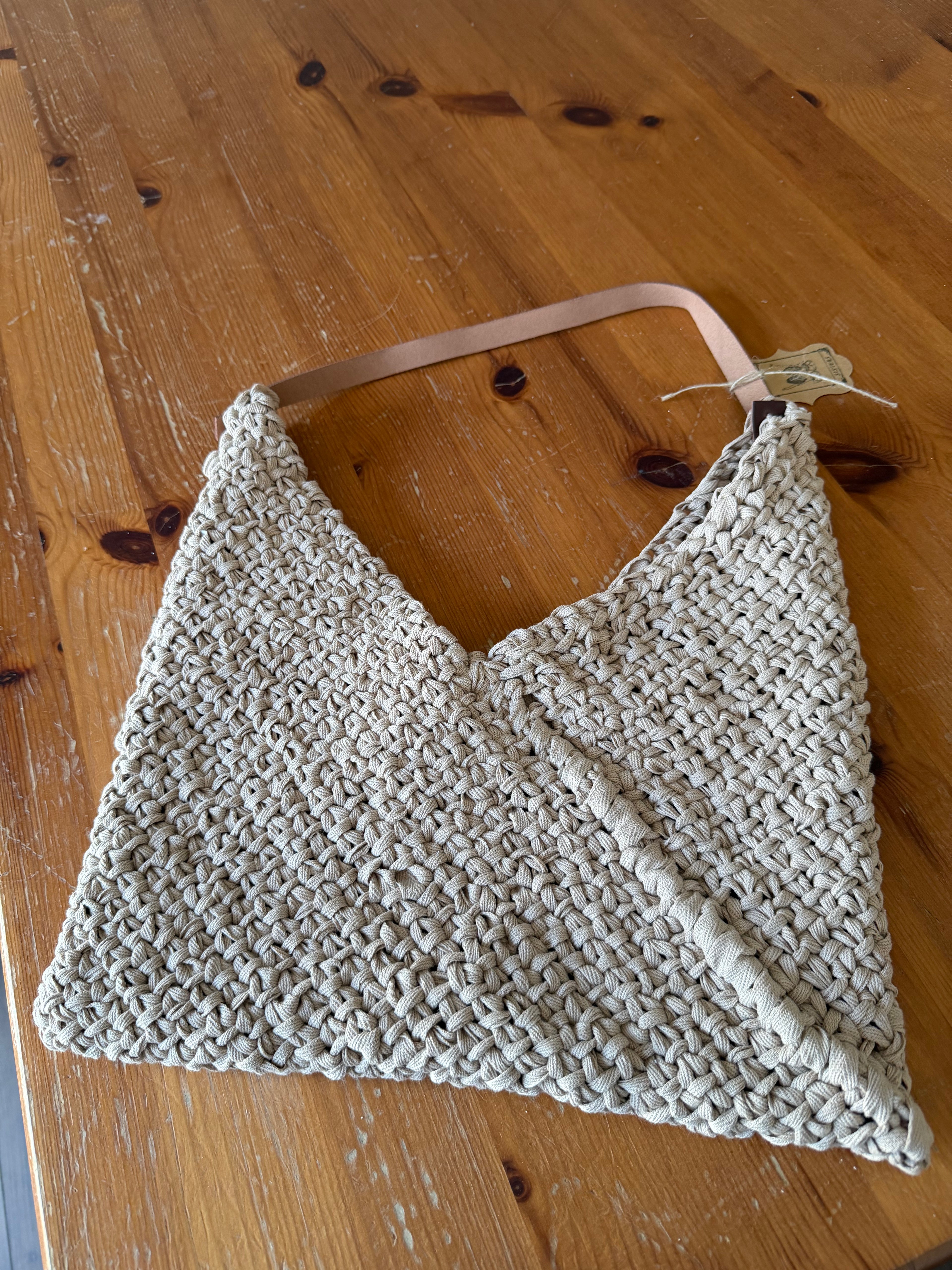 Handmade knitted taupe purse with leather strap