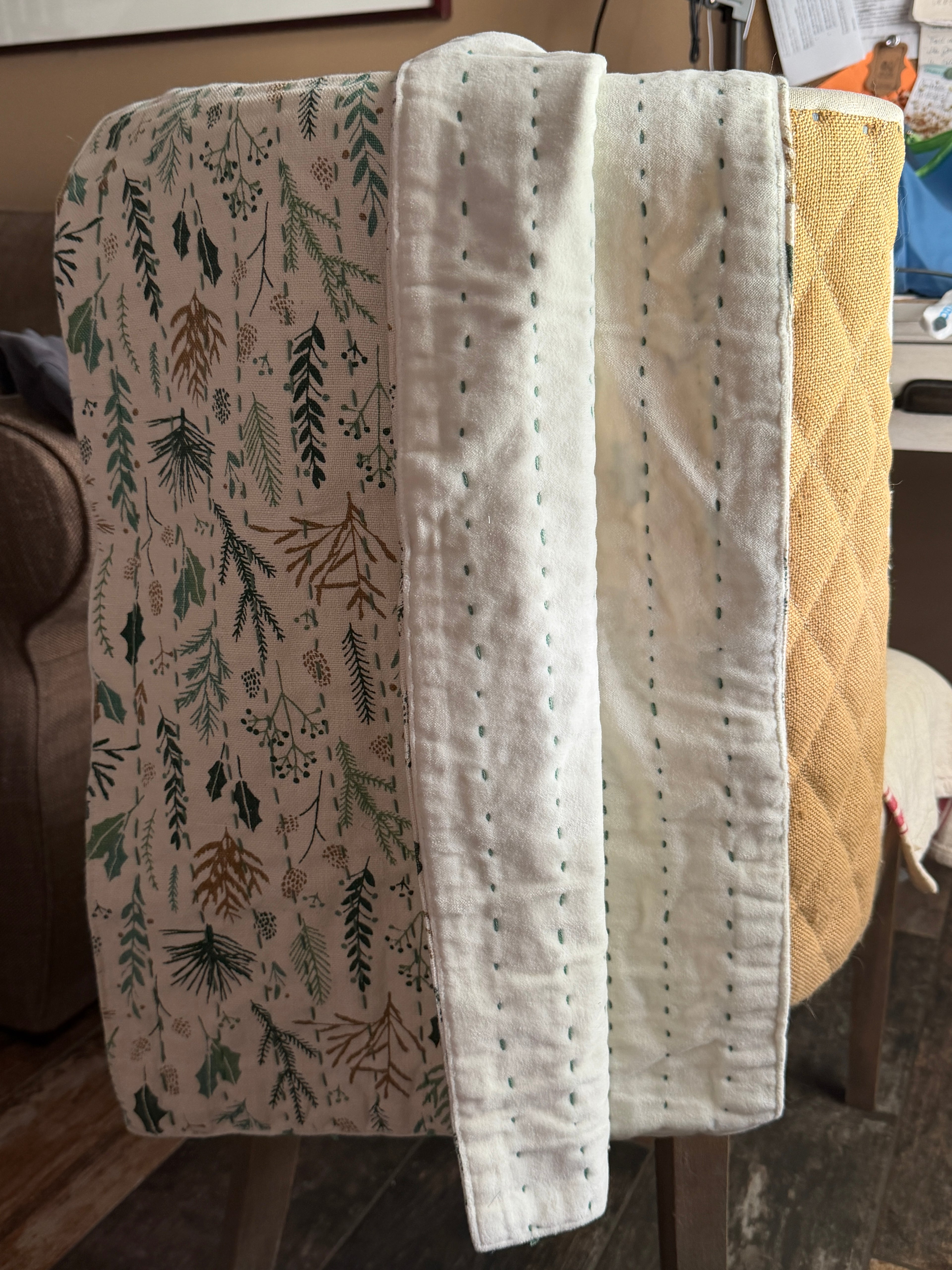 Botanical print Table Runner
