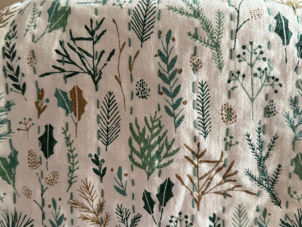 Botanical print Table Runner