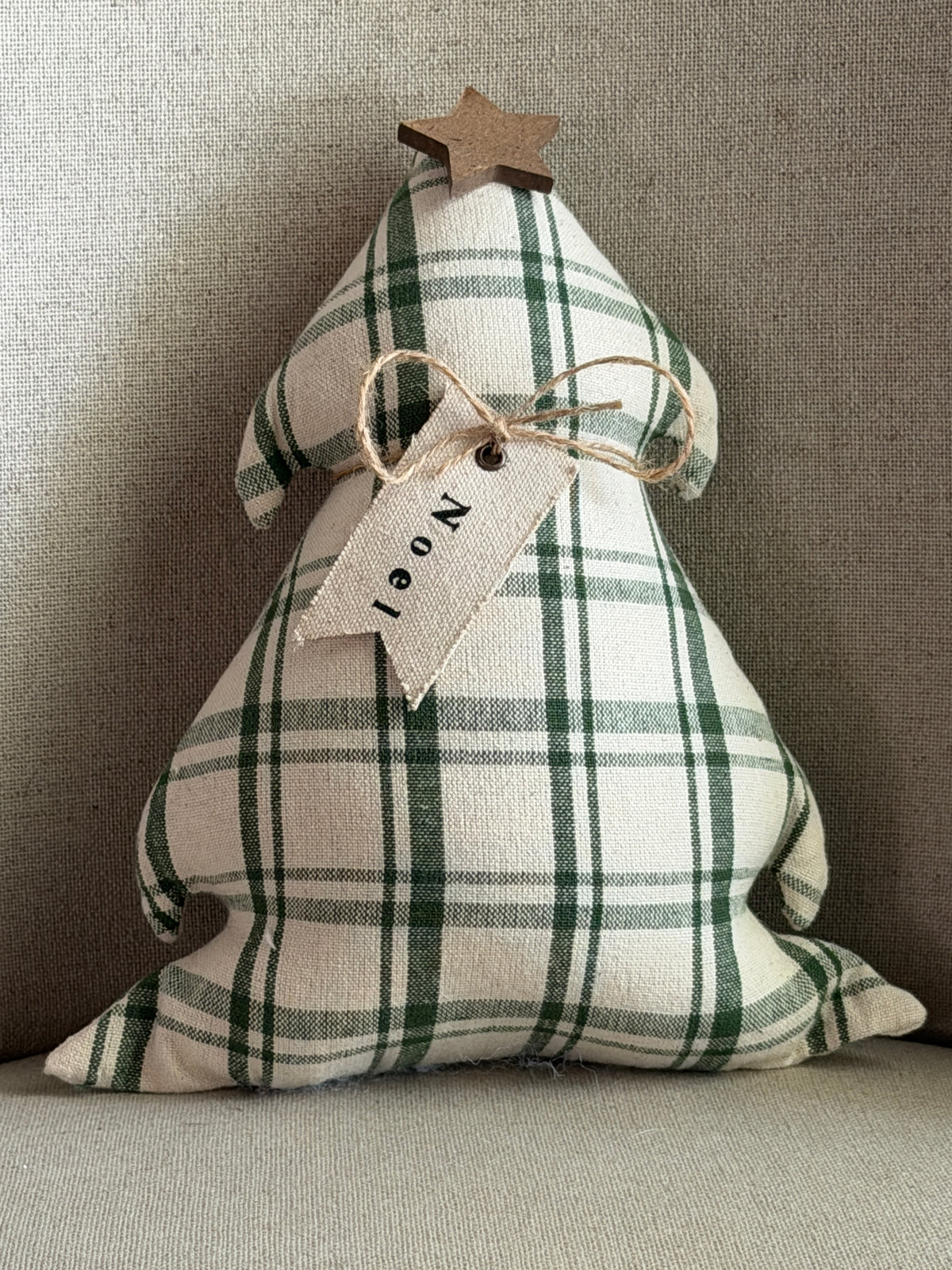 Mini Pillows - Trees with holiday words