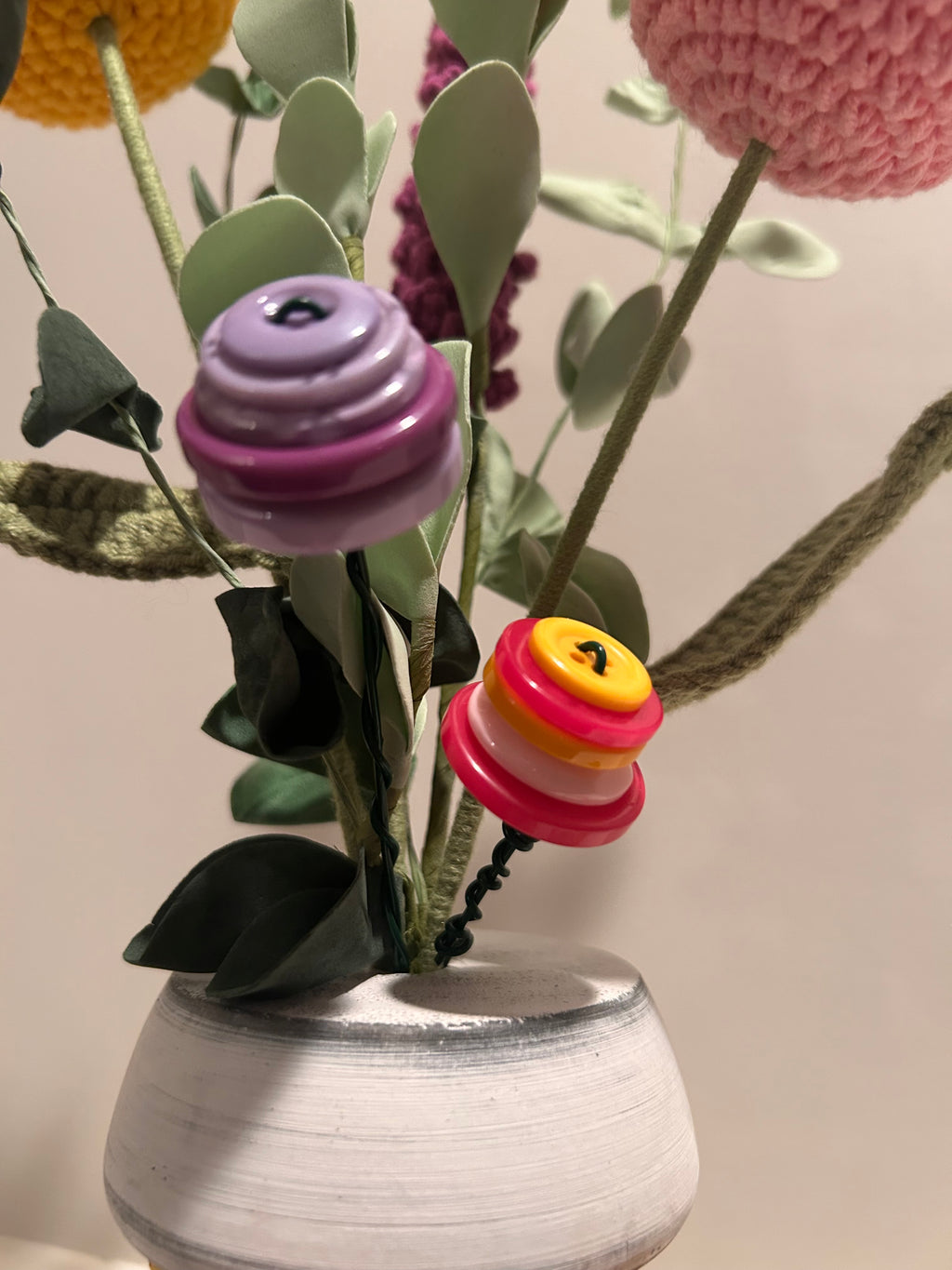 Flower arrangement with Crochet Flowers - Pink and Yellow