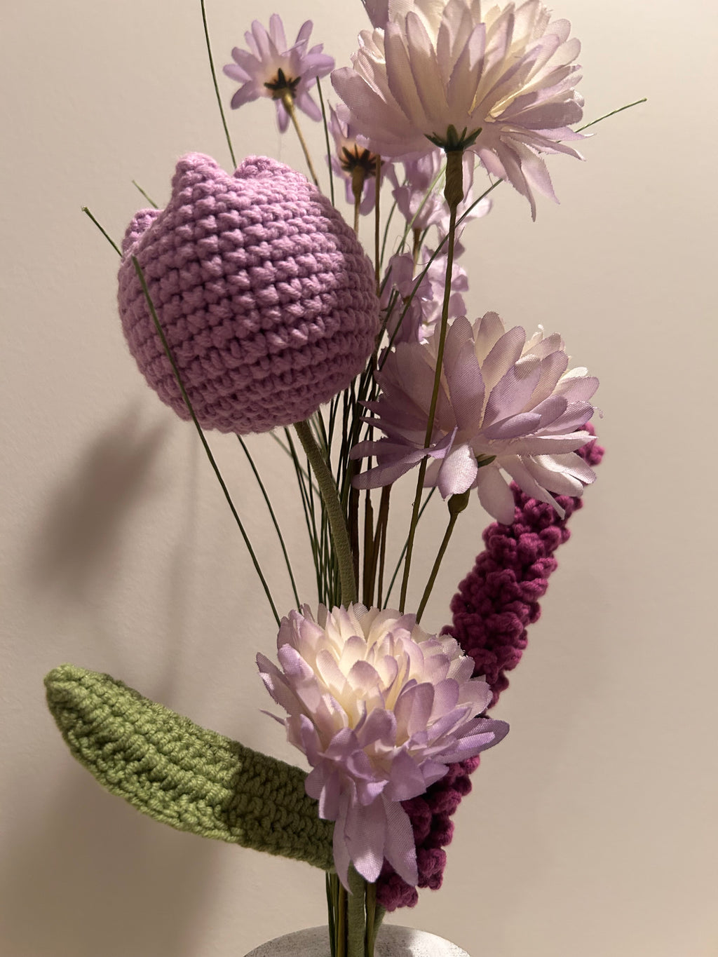 Flower arrangement with Crochet Flowers - purple