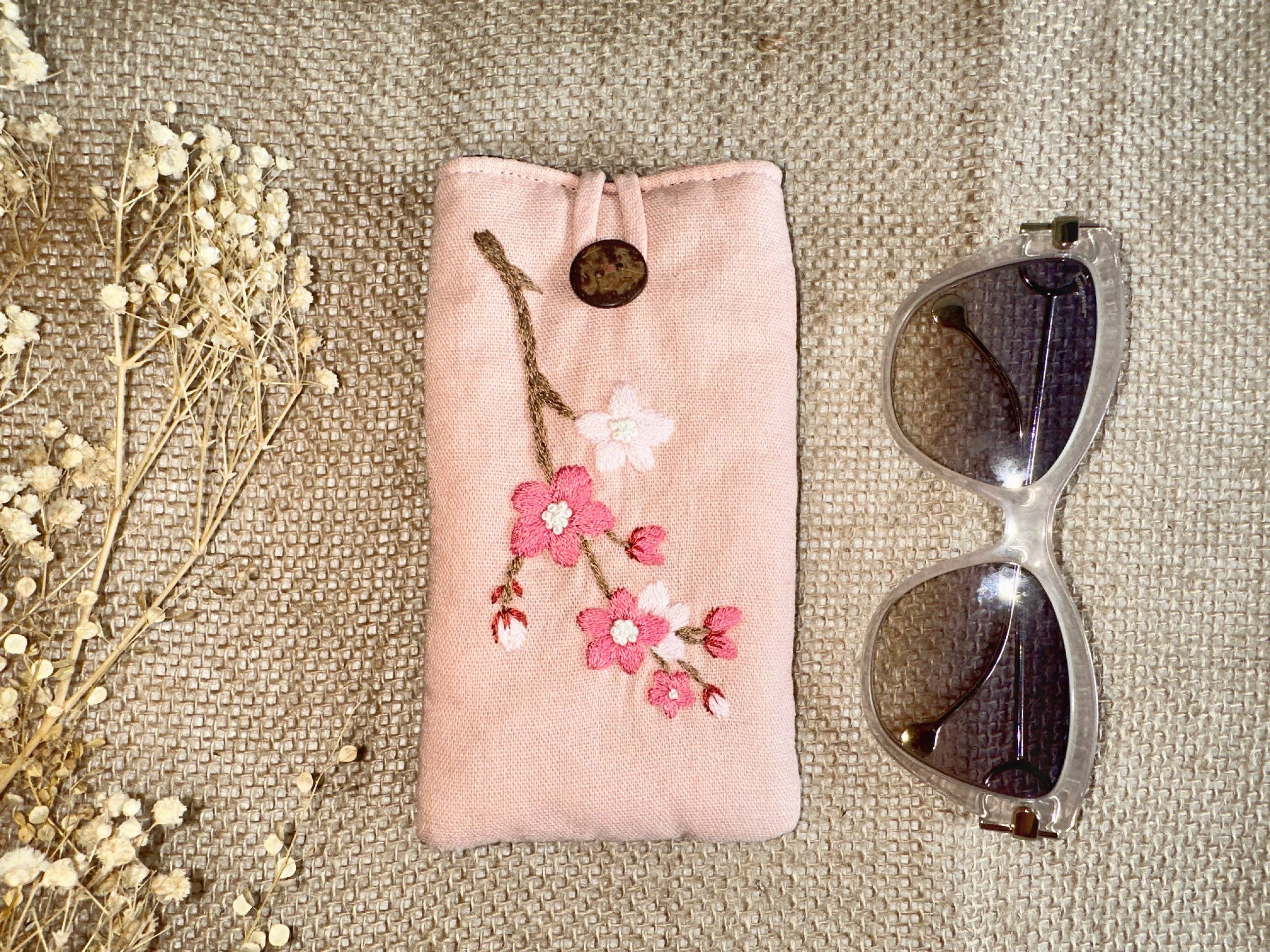 Flower Embroidered Soft Linen Padded Glasses Case✅