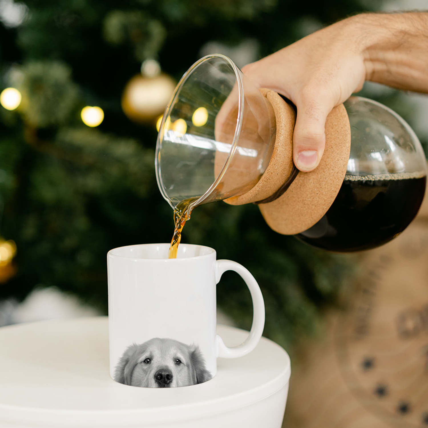 Peeking Golden Retriever Mug