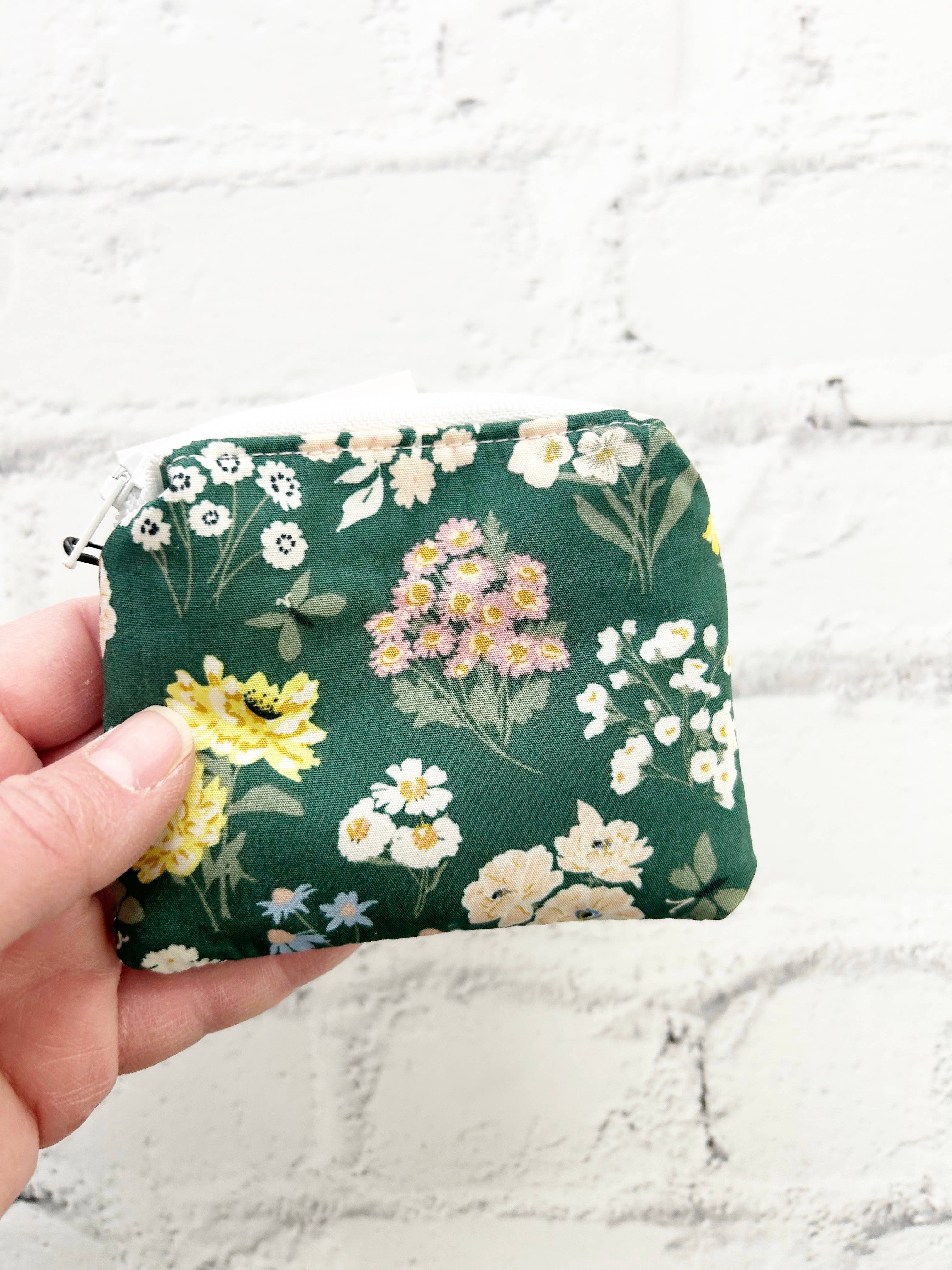 Small Fabric Pouch, Zipper Pouch, Coin Purse, Coin Pouch  